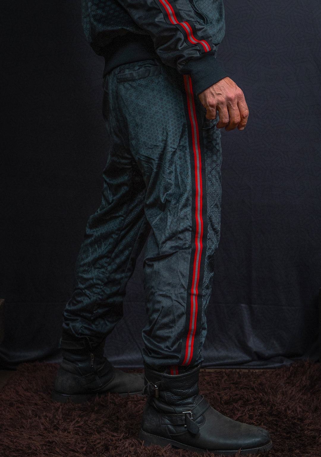 Pants Men /Tracksuits Velvet Fawn / Redline - ARAKIS